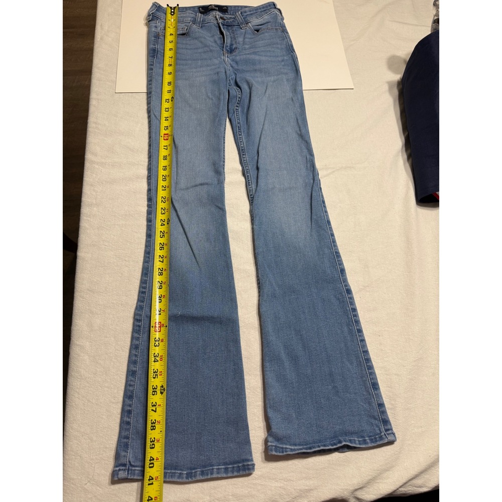 Hollister Mid-Rise Bootcut Jeans Light Wash Soft Stretch Size 0L W25L - Picture 2 of 6